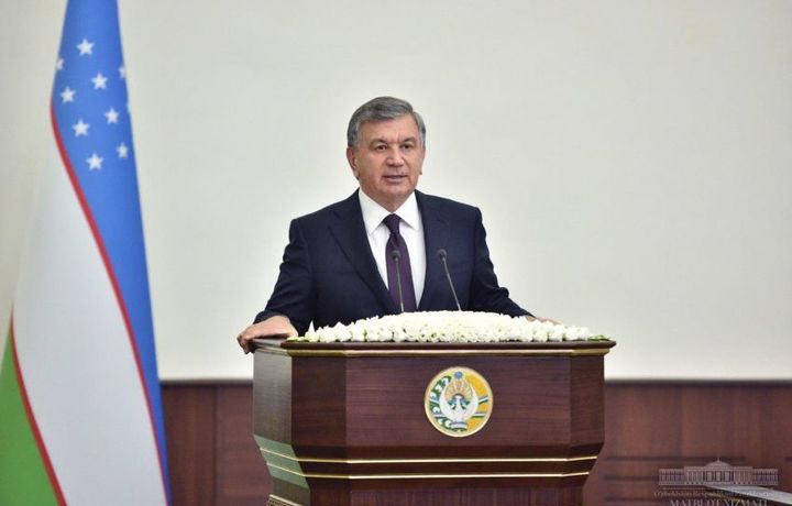 Шавкат Мирзиёев: «Энди ҳеч кимни Президент билан учрашувга тайёрламанглар!» (видео)