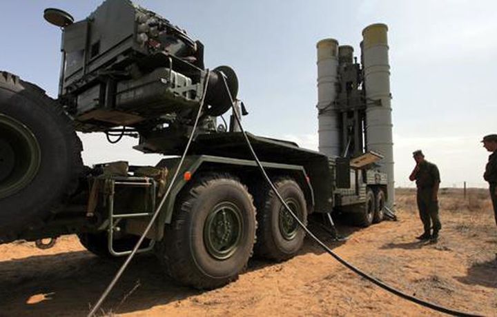 Россия и Индия заключили контракт на поставку ЗРК С‐400