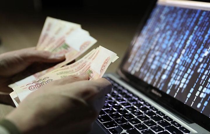 Бир миллиард рублдан зиёд маблағни ўмарган хакер 13 йилга «кесилди»