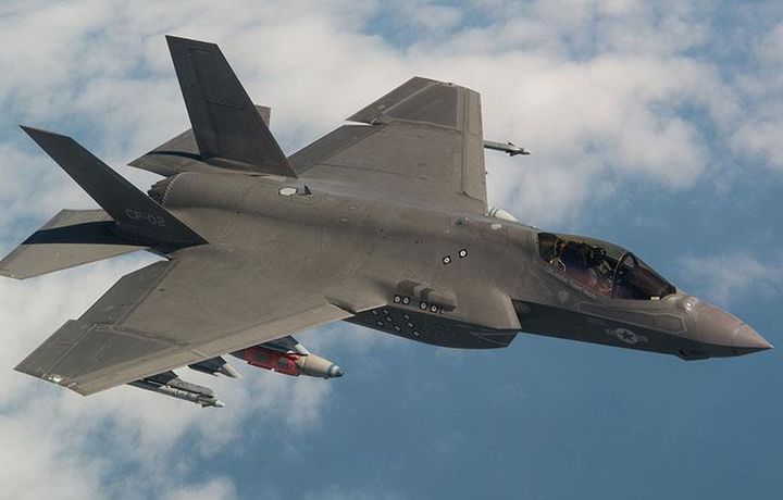 США приостановили все полеты F-35