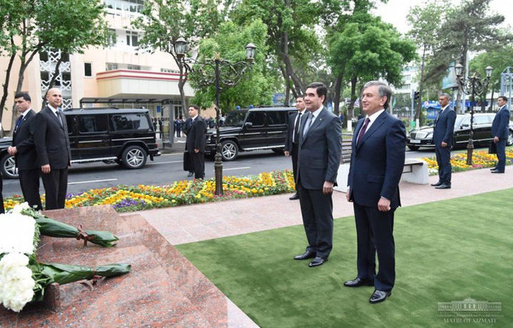 Фотогалерея. Туркманистон Президенти — Ўзбекистонда (биринчи кун)