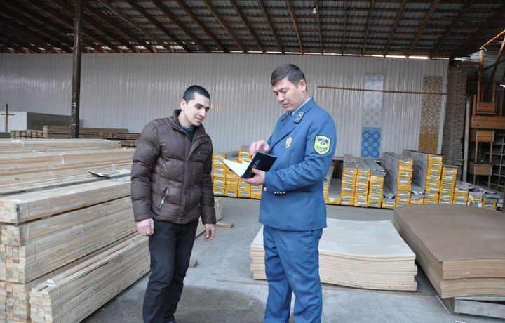 Kimlar qurilish materiallari savdosi bilan shug‘ullanish huquqiga ega?