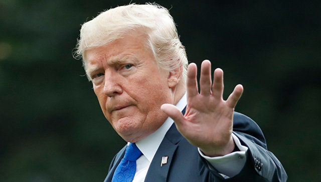 Трамп «Форбес 400» рўйхатидаги бойлар сафидан чиқиб кетишига оз қолди