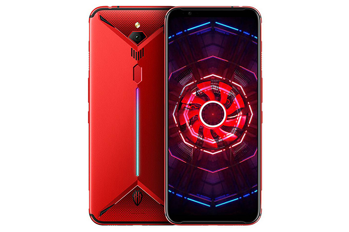 Первый в мире смартфон с кулером выпустила Nubia