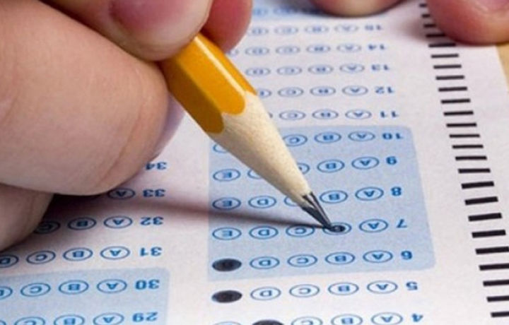 Test sinovlarida kimlar chet tili bo‘yicha imtihondan ozod qilinadi?
