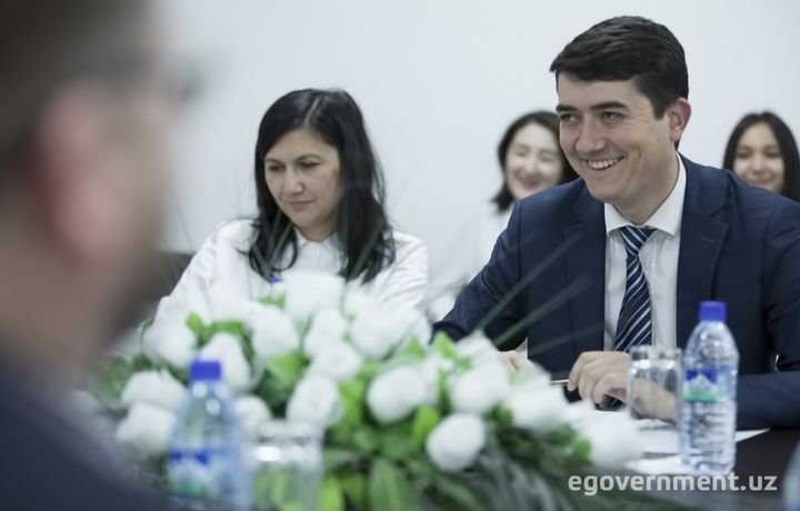 «Электрон ҳукумат» маркази директорига биринчи ўринбосар тайинланди
