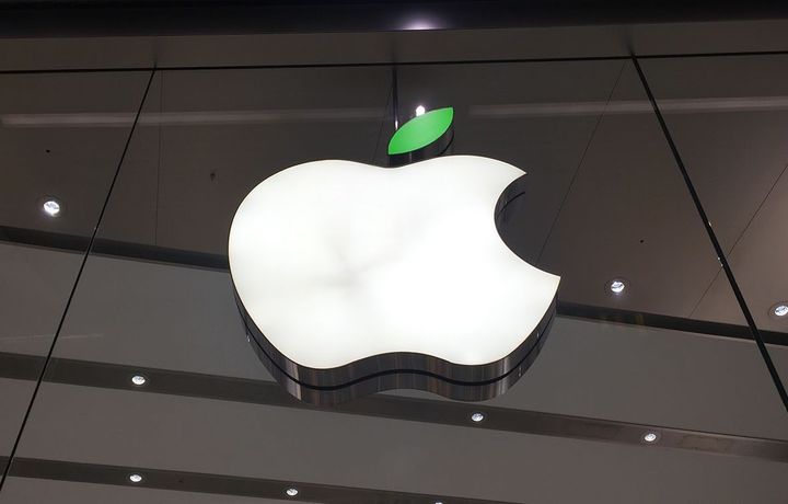 Apple снова стала самой дорогой компанией США