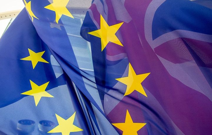 Брюссель предложил Лондону отсрочку Brexit