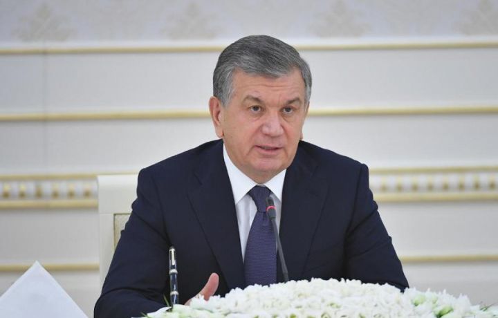 Prezident farmoni: tadbirkorlarni homiylik, obodonlashtirish, temir-tersak va makulatura yig‘ishga majburlash taqiqlanadi