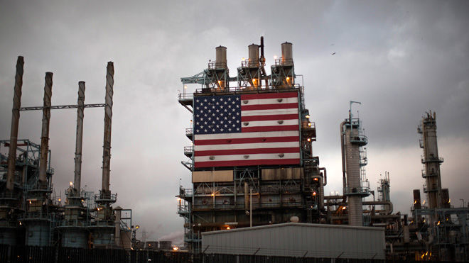 АҚШ нефть қазиб олишда жаҳон етакчисига айланмоқчи