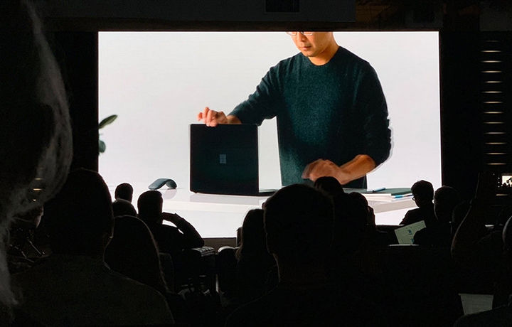 Microsoft показала гибридный планшет Surface Pro 6