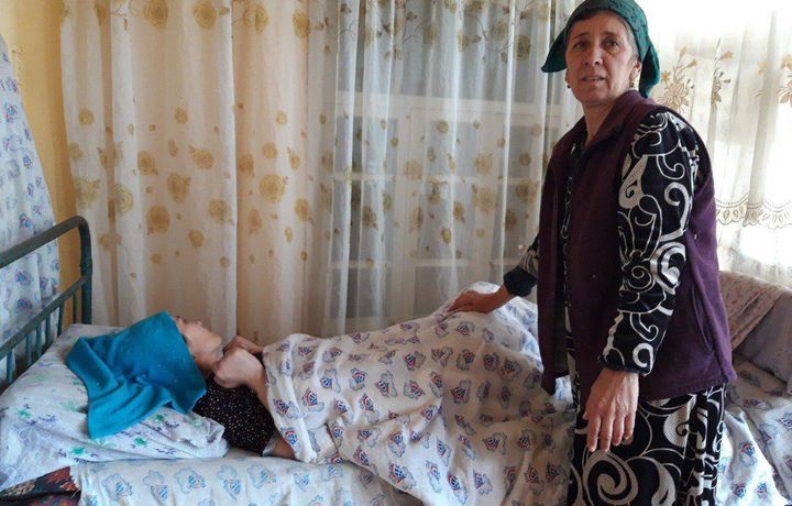 Bir yildan buyon behush yotgan ayol sog‘aymoqda