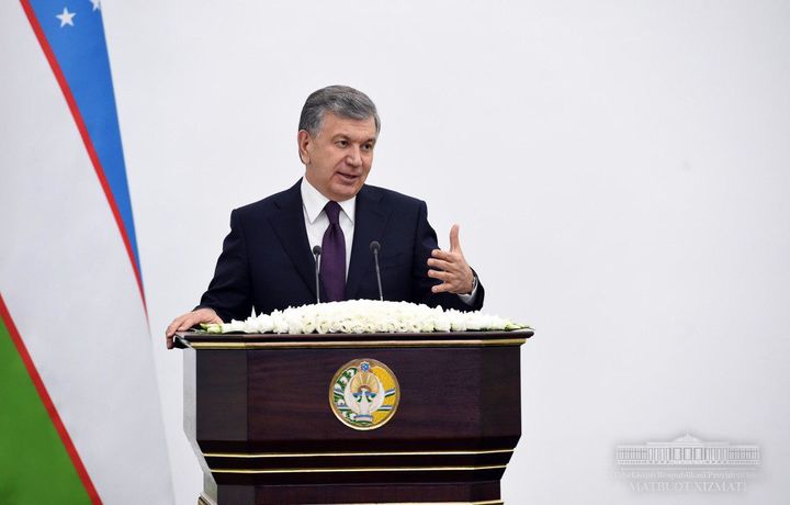 Шавкат Мирзиёев: «Ҳамма бир хил тўй қилади. Агар бирорта раҳбар — прокурорми, солиқчими, ҳокимми, чегарачими — меъёрдан чиқса, ўша куниёқ қамайман!» (аудио)