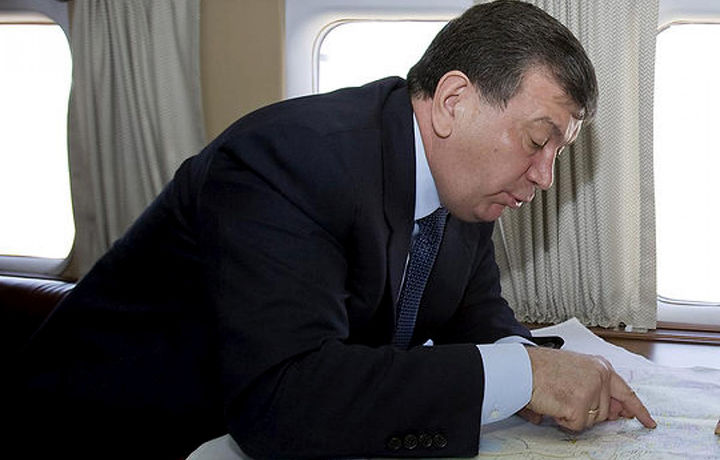 Qachongacha Prezident aytmaguncha pusib o‘tiramiz? Davlat rahbariga yelkadosh bo‘lish uchun nima qilmoq kerak?!