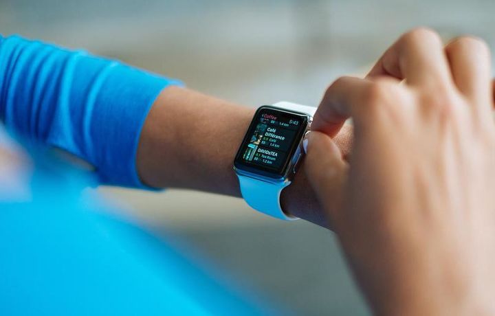 Часы Apple Watch спасли жизнь человеку (фото)