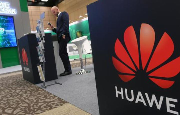 МИД Китая ответил на обвинения в адрес Huawei