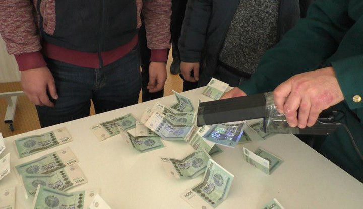 Олти юз минг сўмлик «хизмат» кўрсатган шифокор қўлга олинди
