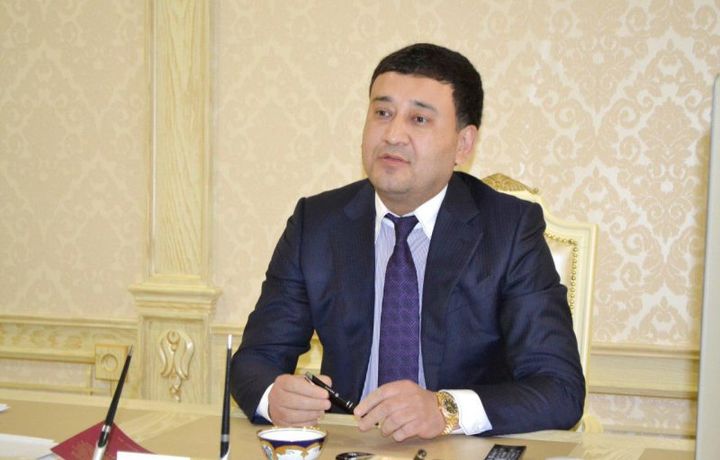 Умид Аҳмаджоновнинг қабулхоналари очилди