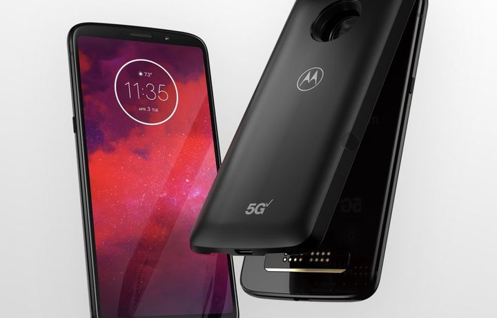Motorola готовит 5G Moto Mod, который отключает передачу при приближении пользователя