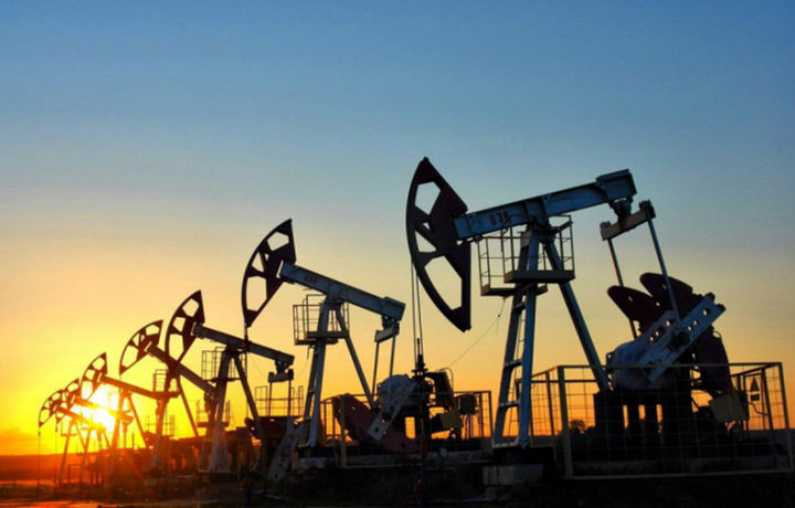 Нефтни қайта ишлаш заводи қурилиши тўхтаса-да, Қозоғистондан нефт импорти давом этади