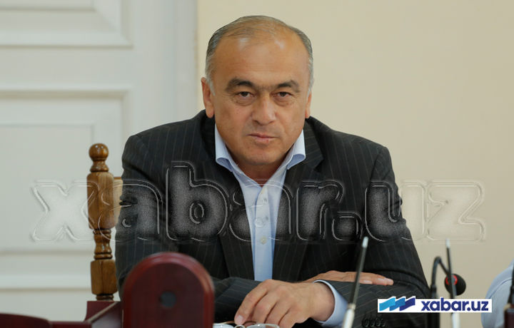 Мирзо Улуғбек тумани ҳокими: «Маҳаллий бюджетдан йўлларни асфальт қилиш учун 2 млрд сўм ажратилди»