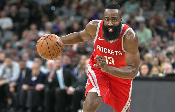 Звезда «NBA» Джеймс Харден стал участником драки (видео)