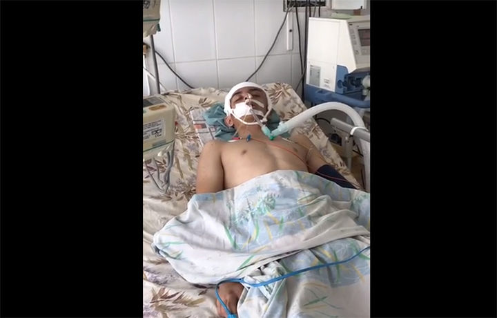 17 yoshli sportchi yigit bir haftalik komadan so‘ng vafot etdi