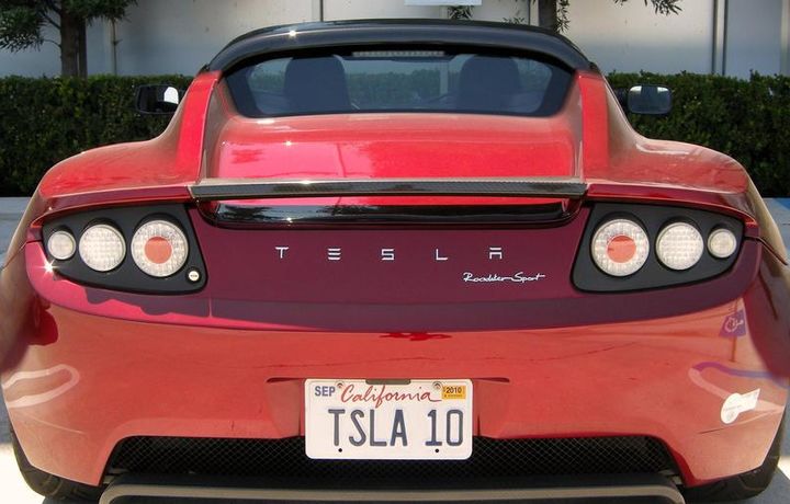Tesla сообщила об отзыве свыше 14 тысяч машин из Китая