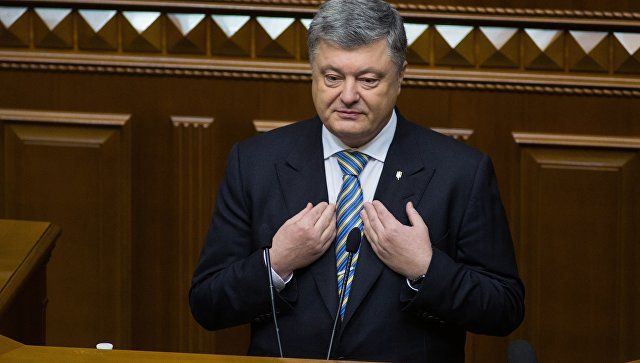 Порошенко: «Аминманки, Севастопол устида яна Украина байроғи ҳилпирай бошлайди»