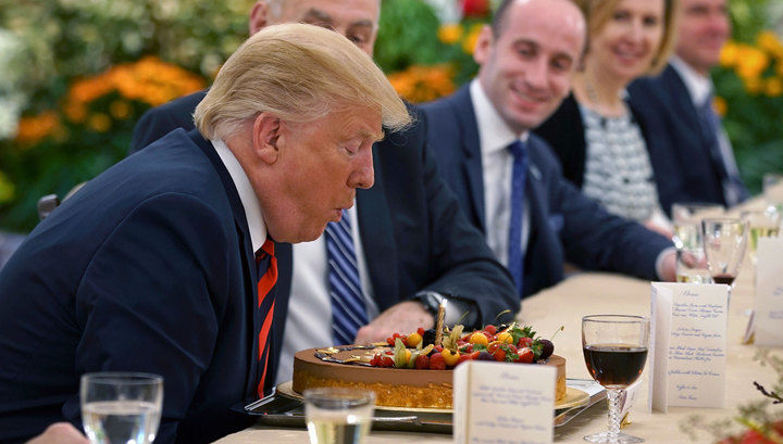 Дональд Трамп бугун ишга чиқмайди
