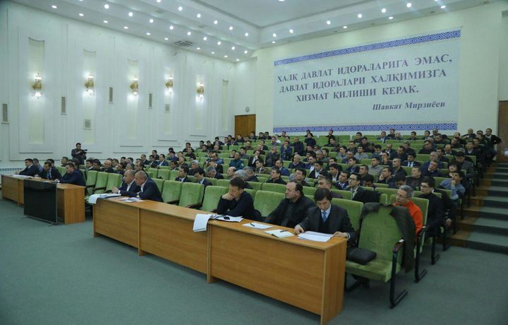Наманганда Ўзбекистоннинг 16 хорижий давлатдаги элчилари билан учрашув бўлиб ўтди